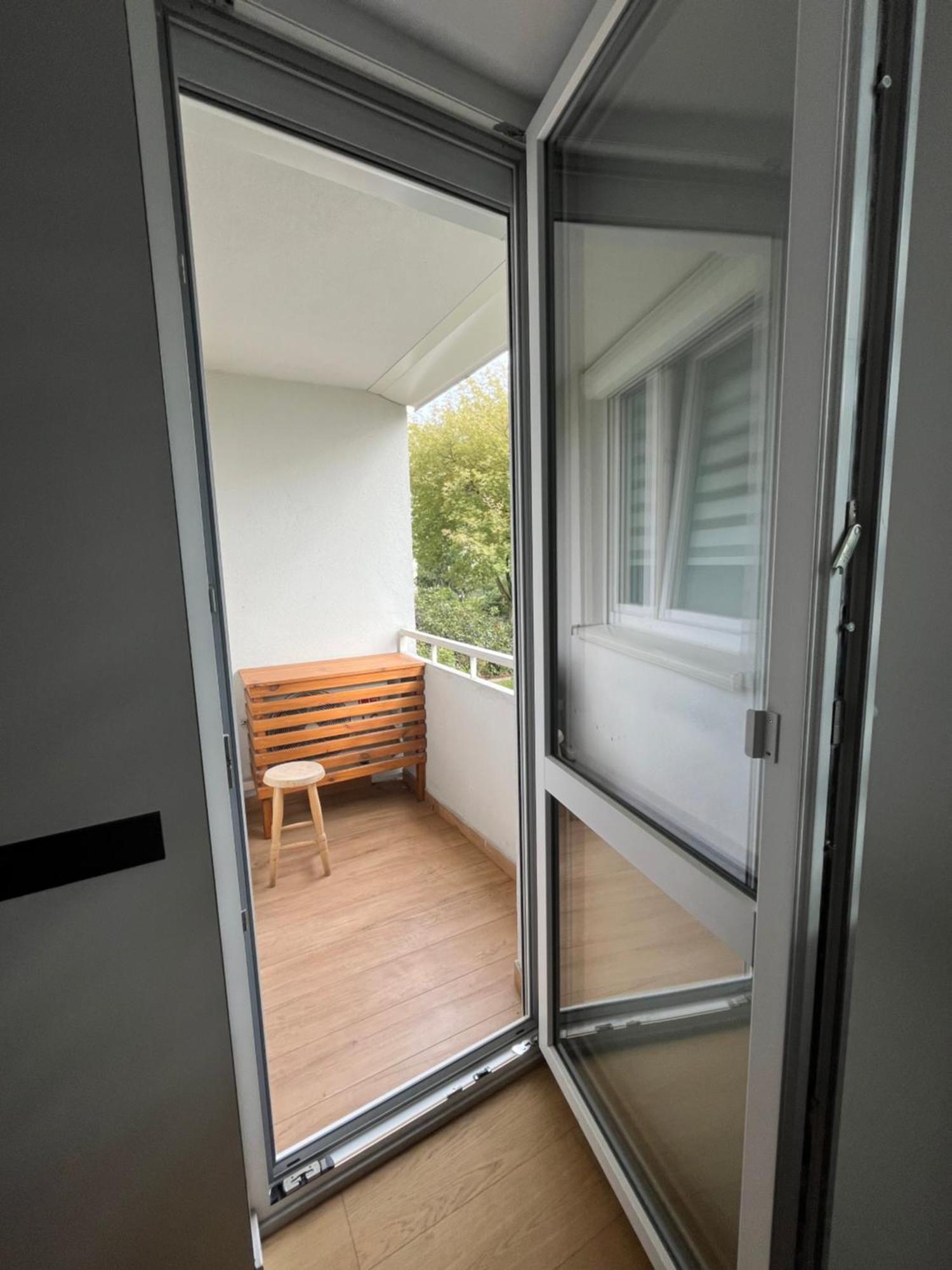 Apartament- Metro Trocka Varsavia
