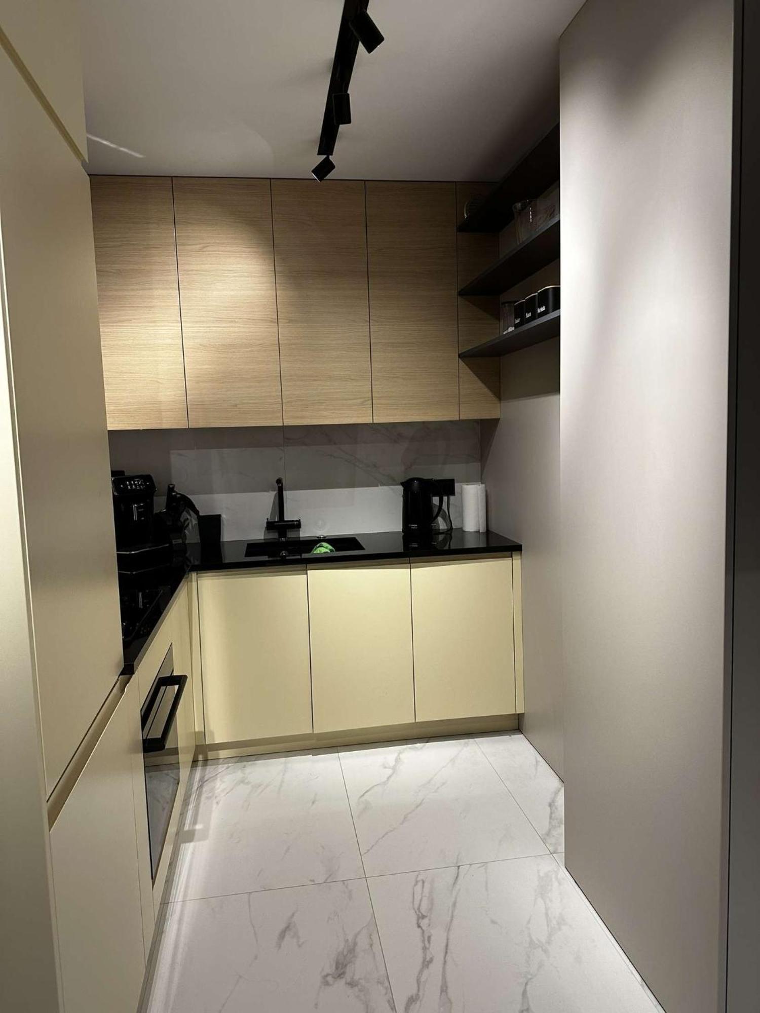 Apartament- Metro Trocka * Varsavia