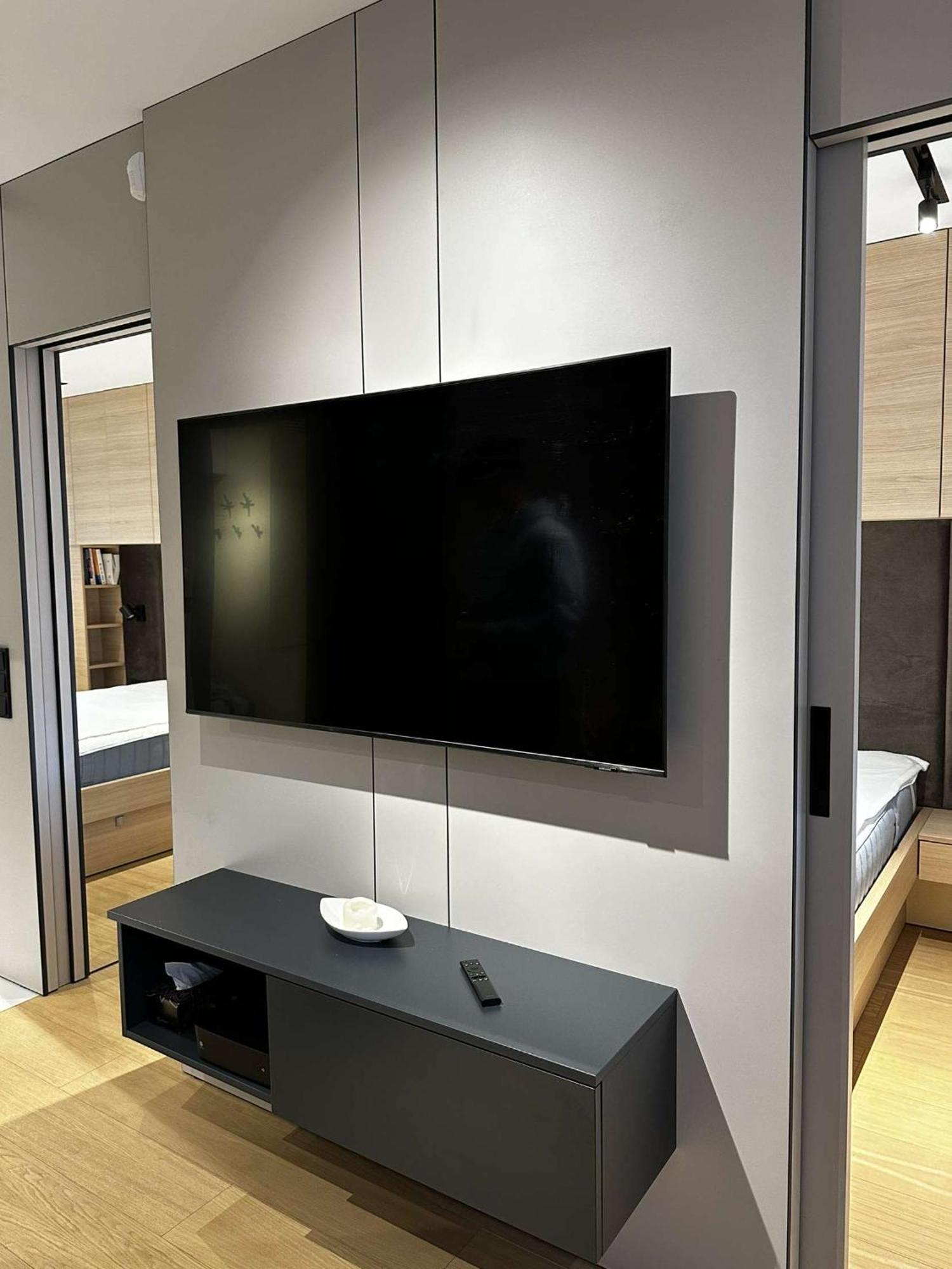 Apartament- Metro Trocka Apartment *