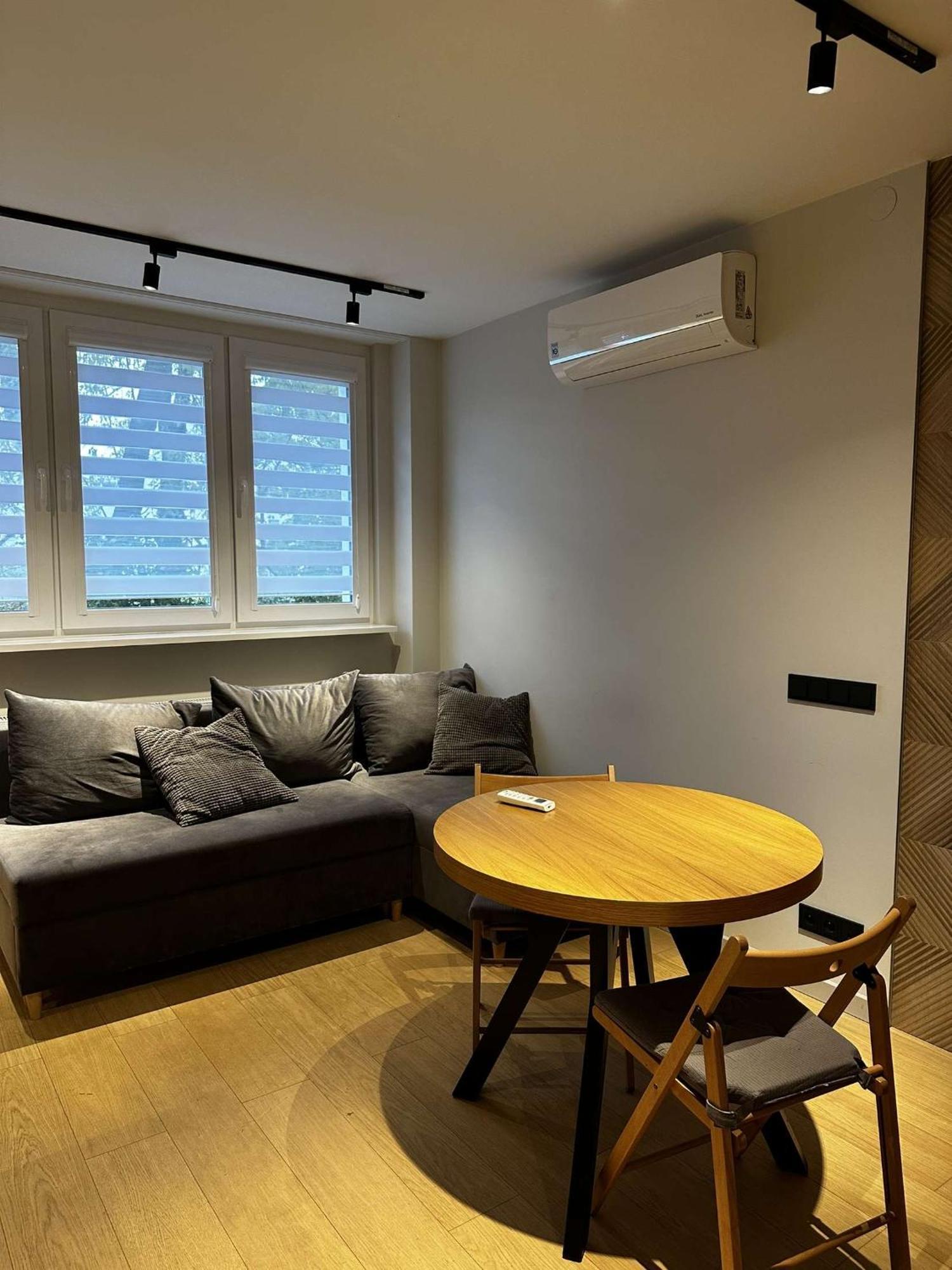 Apartment Apartament- Metro Trocka Warsaw